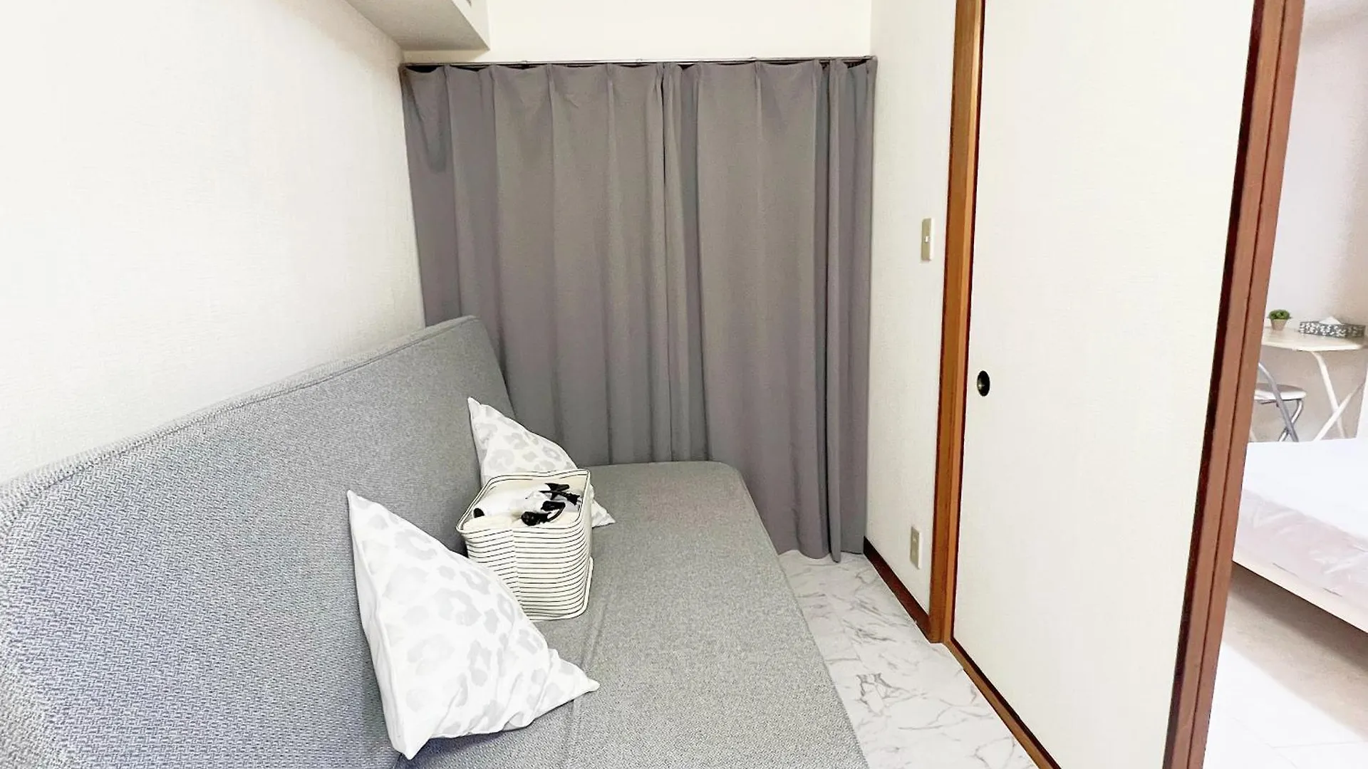 池袋駅電車4分 最大6人03 Apartment Tokyo 0*,  Japan